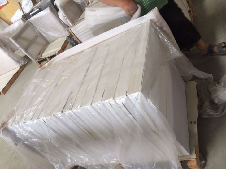 Santa Cecilia Medium Polished Granite Tiles